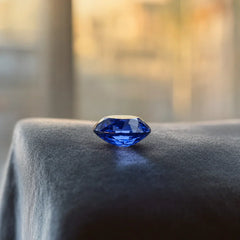 colombia-product-zafiro-sintetico-azul-7x5mm-oval-side
